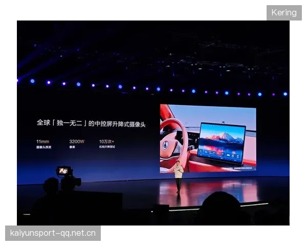 赛车无人机比赛上演神级操作——科技与速度的极致碰撞